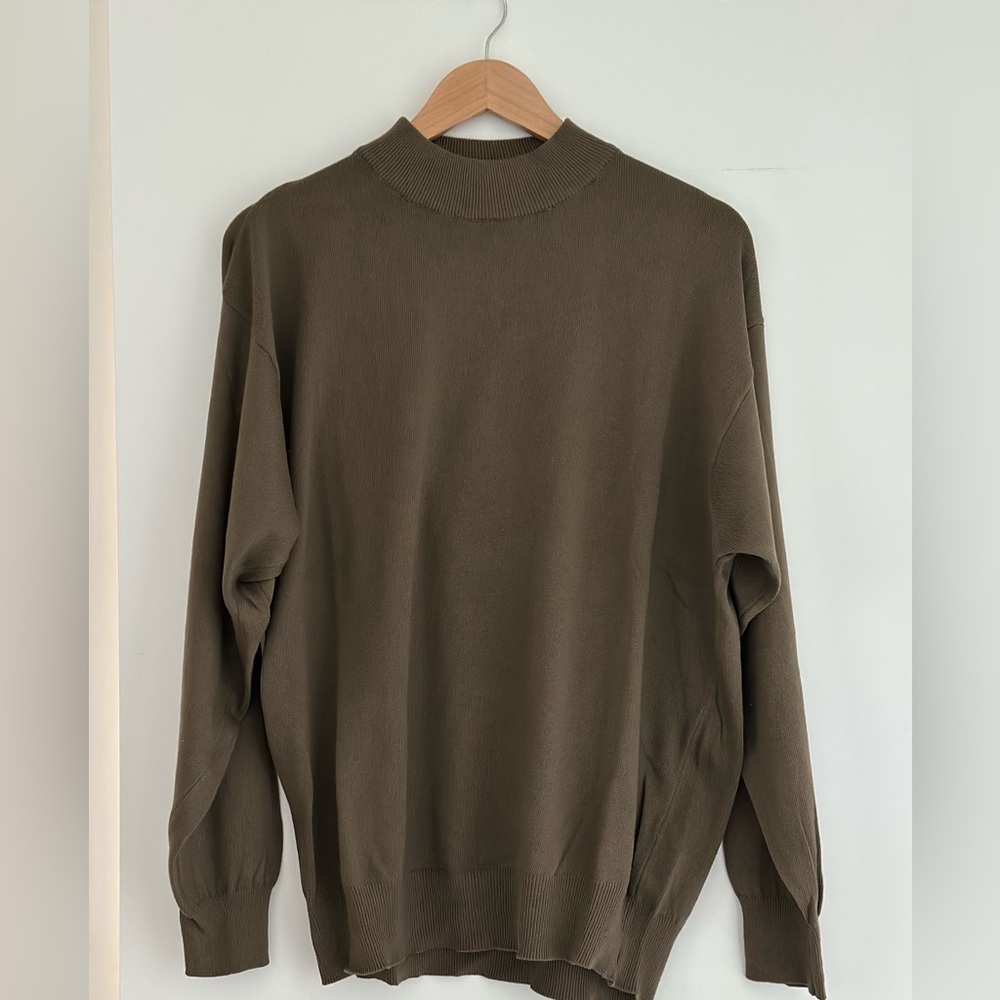 Men's Classic Khaki Crewneck Sweater
